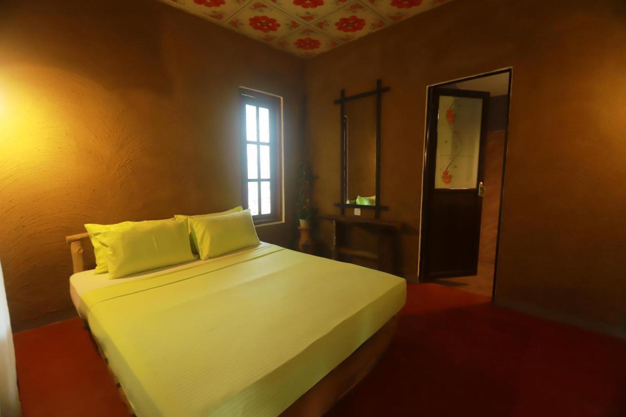 Dinna Nature Hostel Sigiriya Bagian luar foto