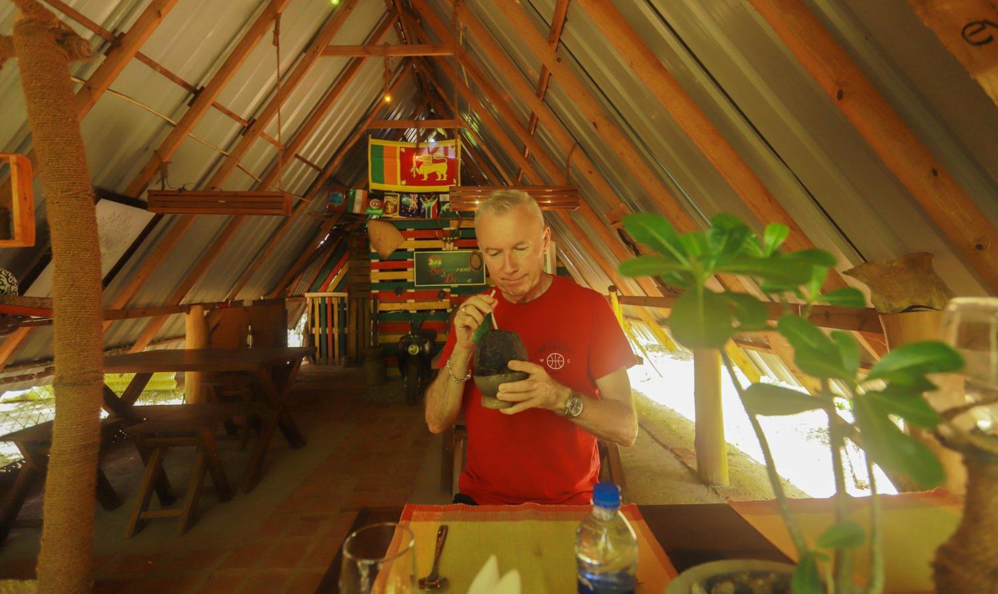 Dinna Nature Hostel Sigiriya Bagian luar foto