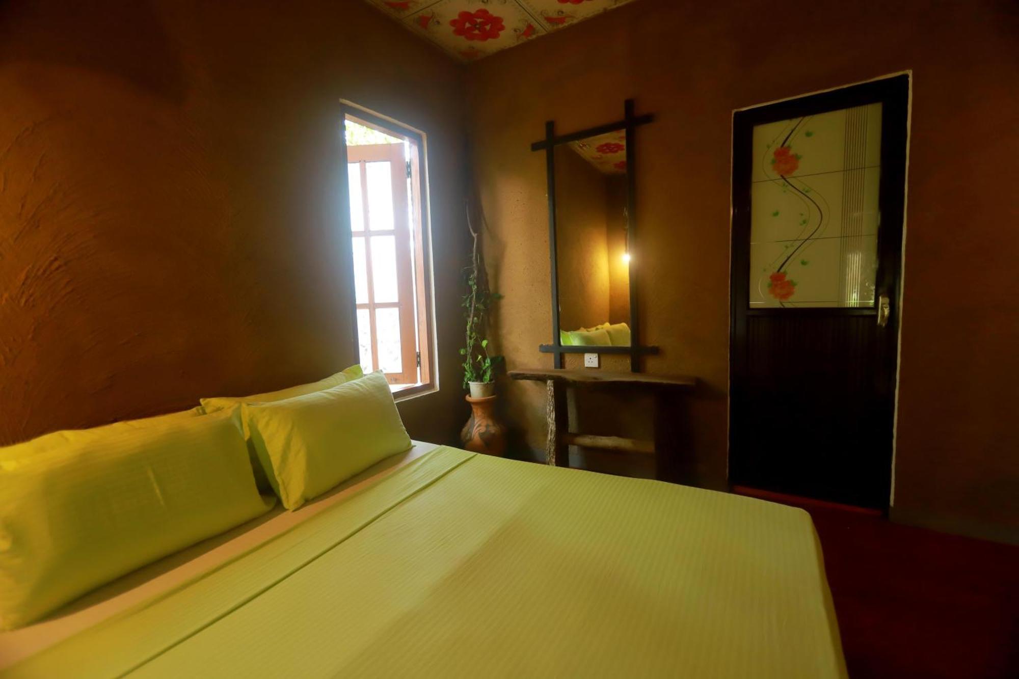 Dinna Nature Hostel Sigiriya Bagian luar foto